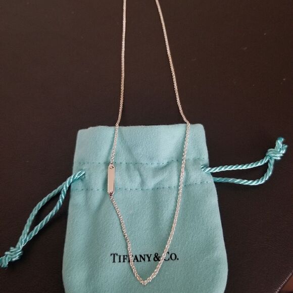 Tiffany & Co. Jewelry - NWOT Tiffany & Co. Side Bar Necklace